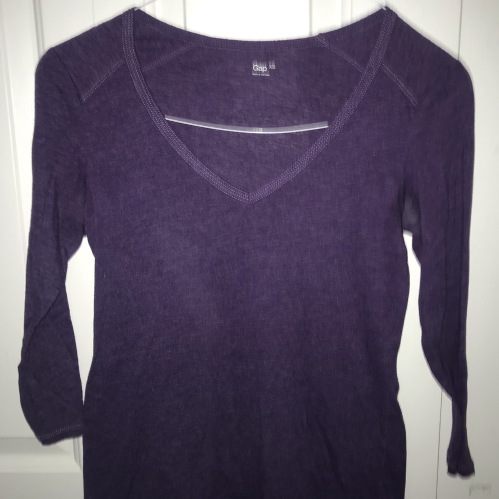 3/4 sleeve purple v neck